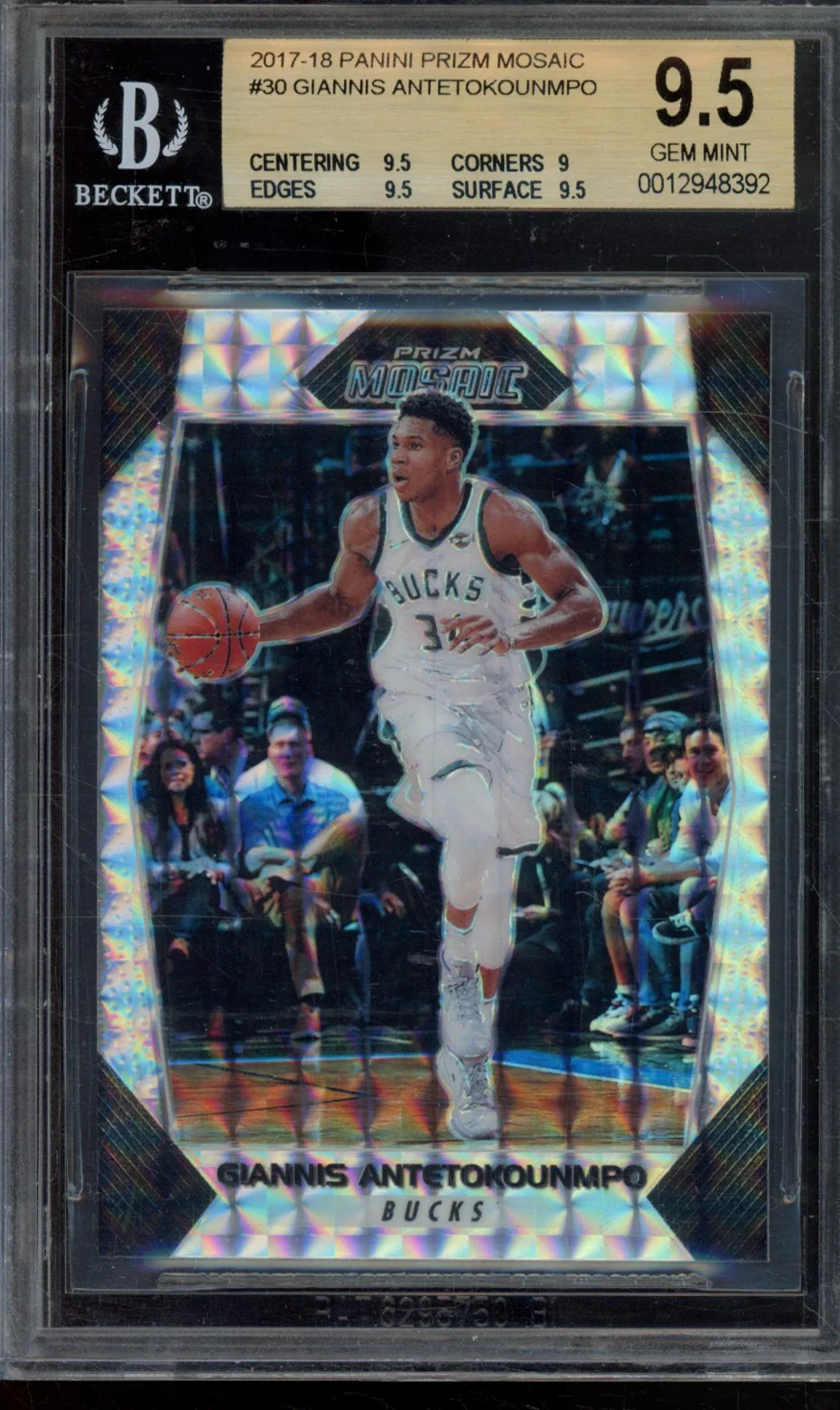 GIANNIS ANTETOKOUNMPO 2017-18 PANINI PRIZM MOSAIC BGS 9.5 - Image 2