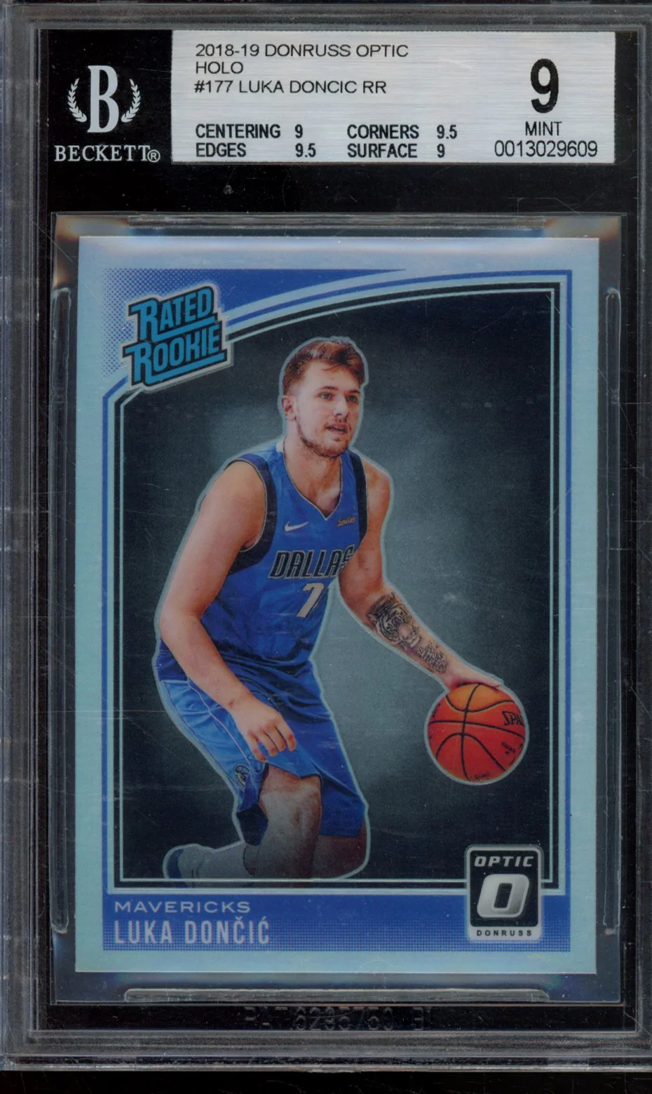 LUKA DONCIC RR 2018-19 DONRUSS OPTIC HOLO BGS 9