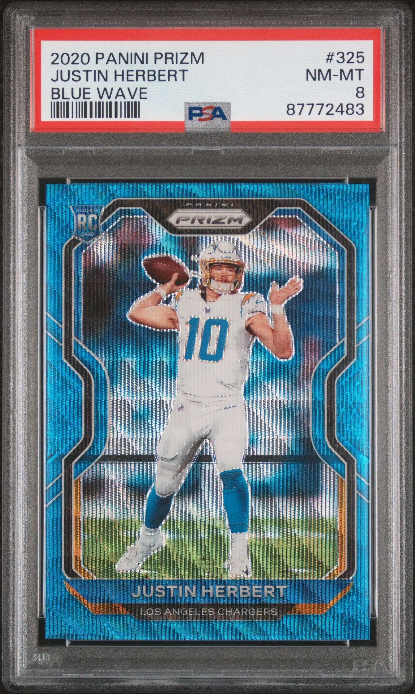 JUSTIN HERBERT | 2020 PANINI PRIZM 325 | BLUE WAVE | PSA NM-MT 8