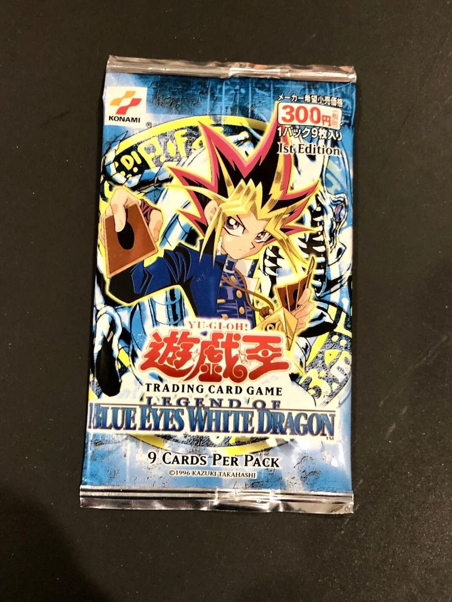 Legend of the Blue Eyes White Dragon LOB Yu-Gi-Oh 1st Edition ASIAN EN Booster Pack
